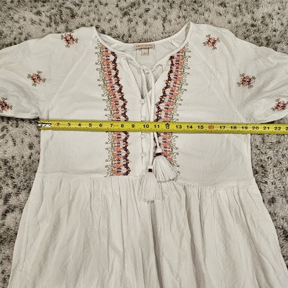 Knox Rose SZ L Hippie Boho Embroidered Short Sleeve White Dress W/Pockets - Picture 9 of 13